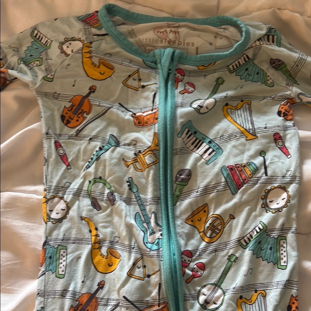 Little sleepies zip romper Musical Instrument Print Kids One Piece
